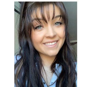 Meet your Posher, Vanessa